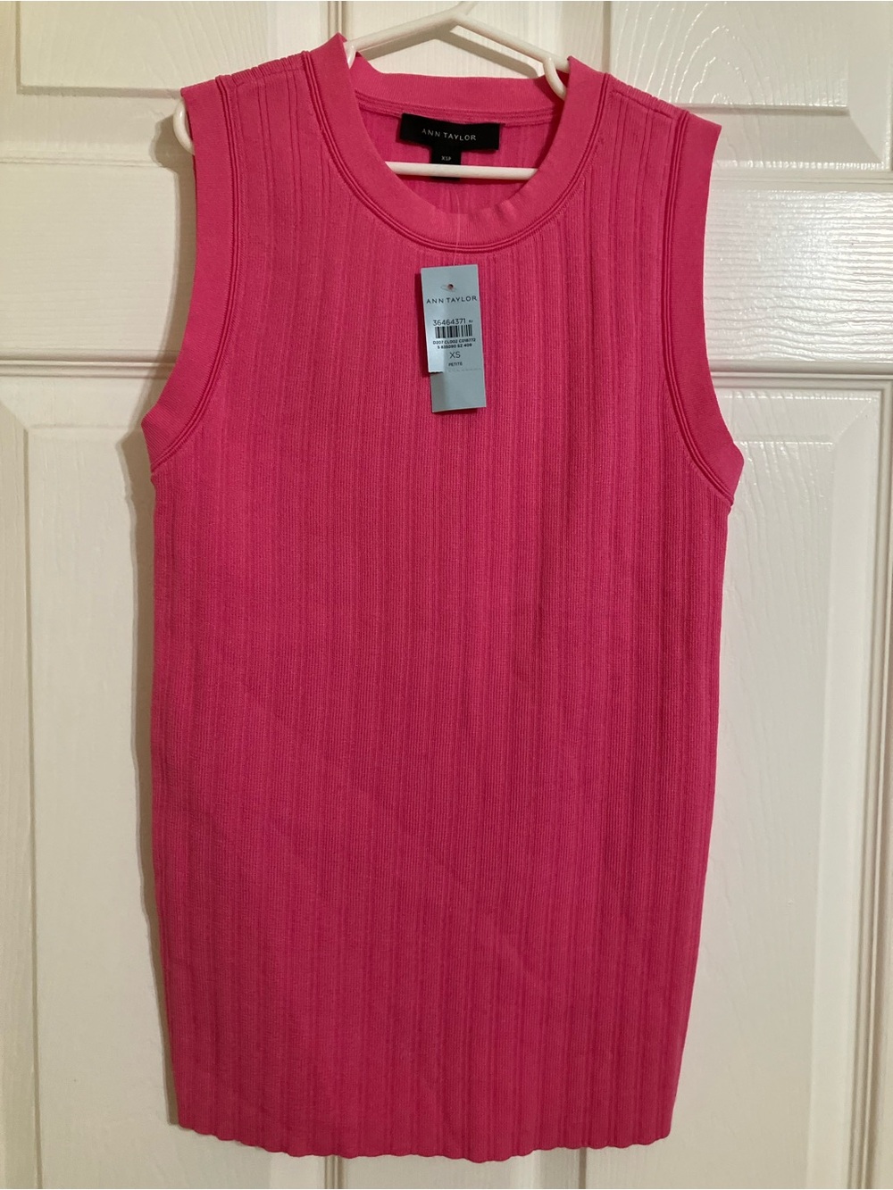 New Ann Taylor hot pink ribbed sleeveless knit tank top in size XSP